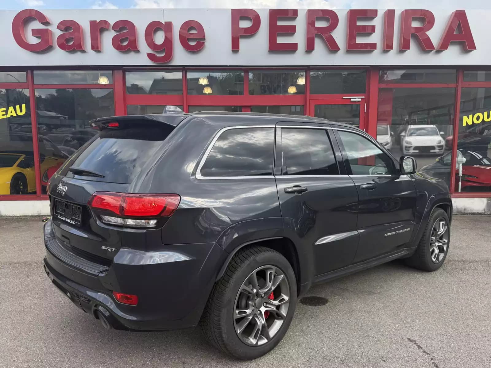 Jeep Grand Cherokee 6.4l V8 HEMI SRT EUROPA COC HARMAN KARDON PANO CUIR NAVI 1 HAND - Photo 1