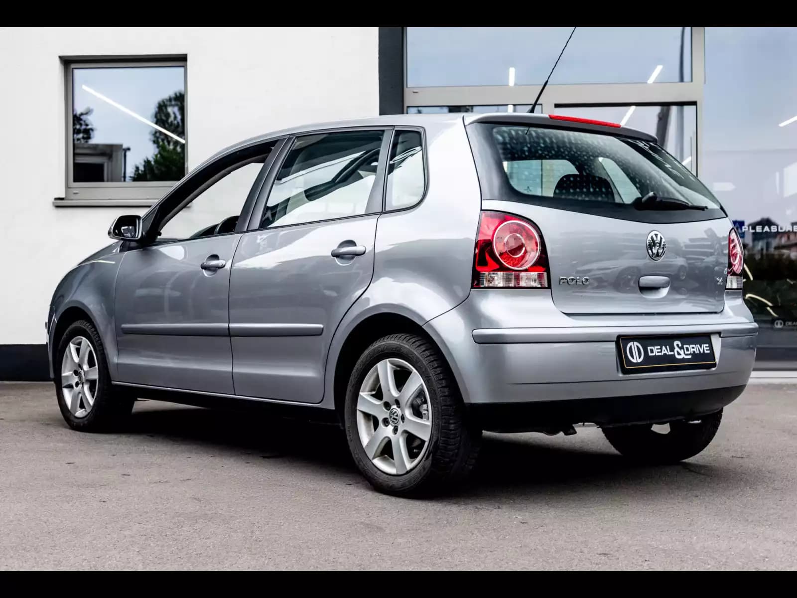 Volkswagen Polo IV (9N3) 1.4 UNITED - Photo 1