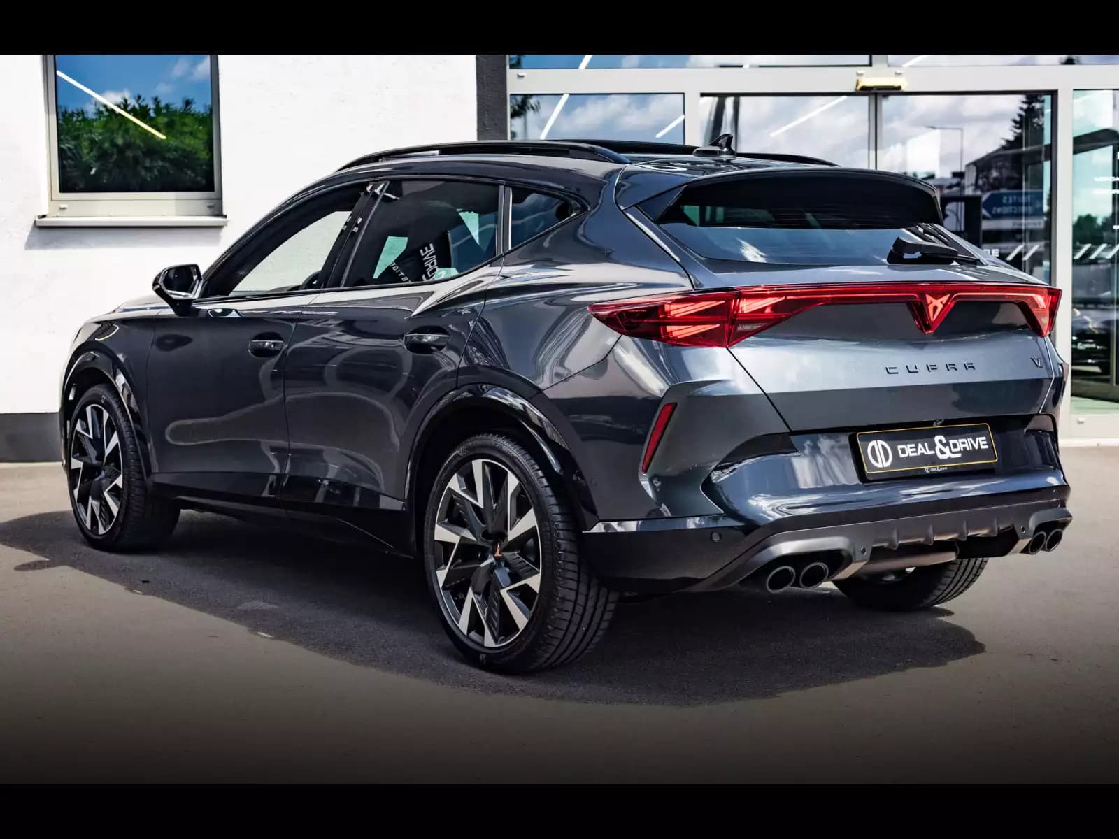 Cupra Formentor VZ 2.0 TSI 333 DSG7 4DRIVE (FACELIFT) - Photo 1
