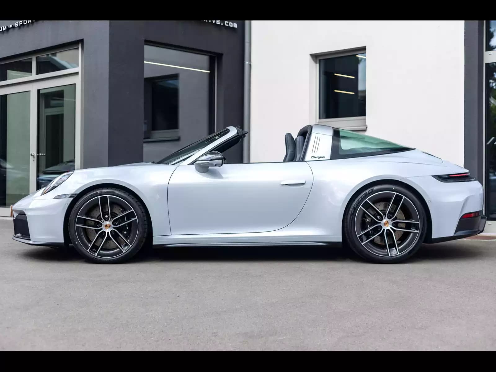 Porsche 911 (992.2) TARGA 4 GTS PDK - Photo 1