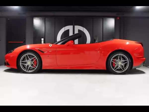 Ferrari California T 3.9 V8 (560 CH) – PACK HANDLING SPECIALE - Photo 2