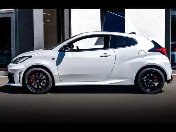 Toyota Yaris GR-FOUR 1.6 TURBO AUTO - Photo 2