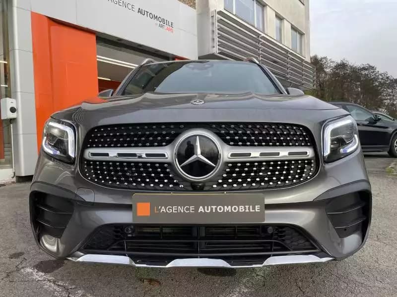 Mercedes-Benz GLB 200 4MATIC AMG LINE - Photo 1