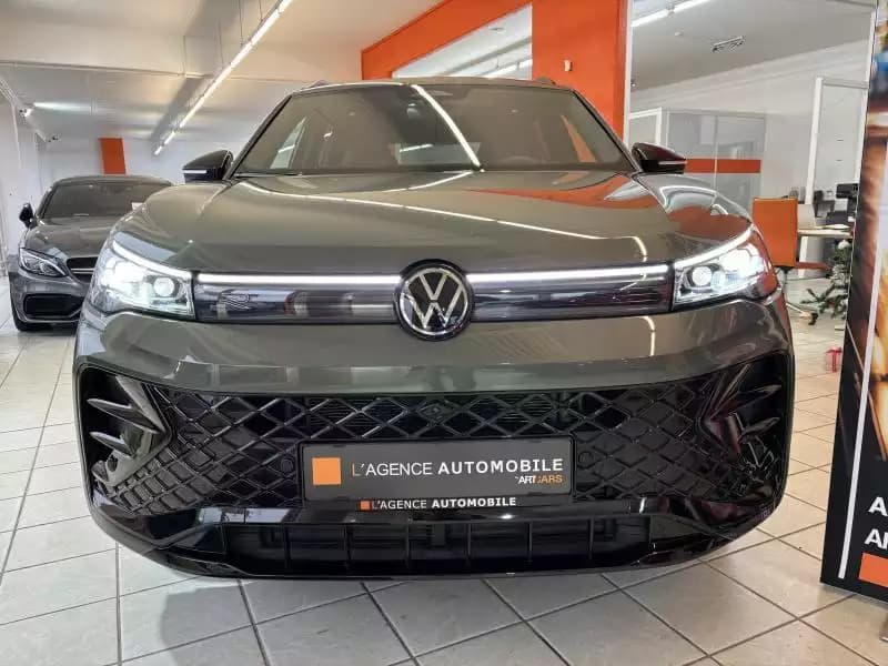 Volkswagen Tiguan R-Line 4 motion - Photo 1