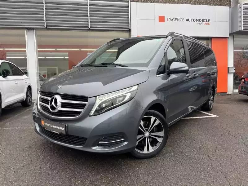 Mercedes-Benz V 250 8 places - Photo 1