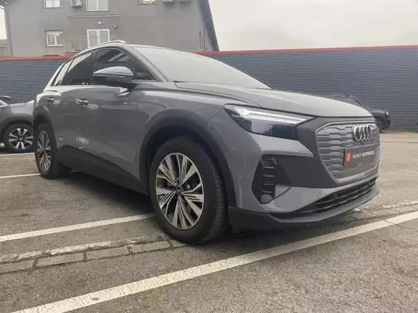 Audi Q4 e-tron 45 design edition - Photo 3