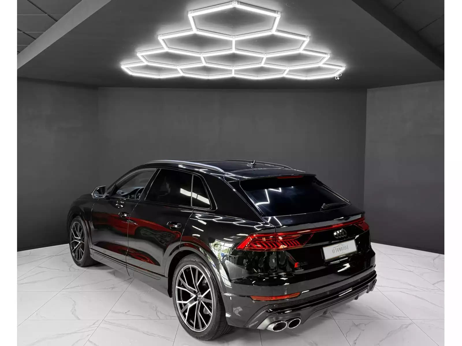 Audi SQ8 4.0 TFSI / MATRIX / B&O / PANO / HEAD-UP / 360° - Photo 1