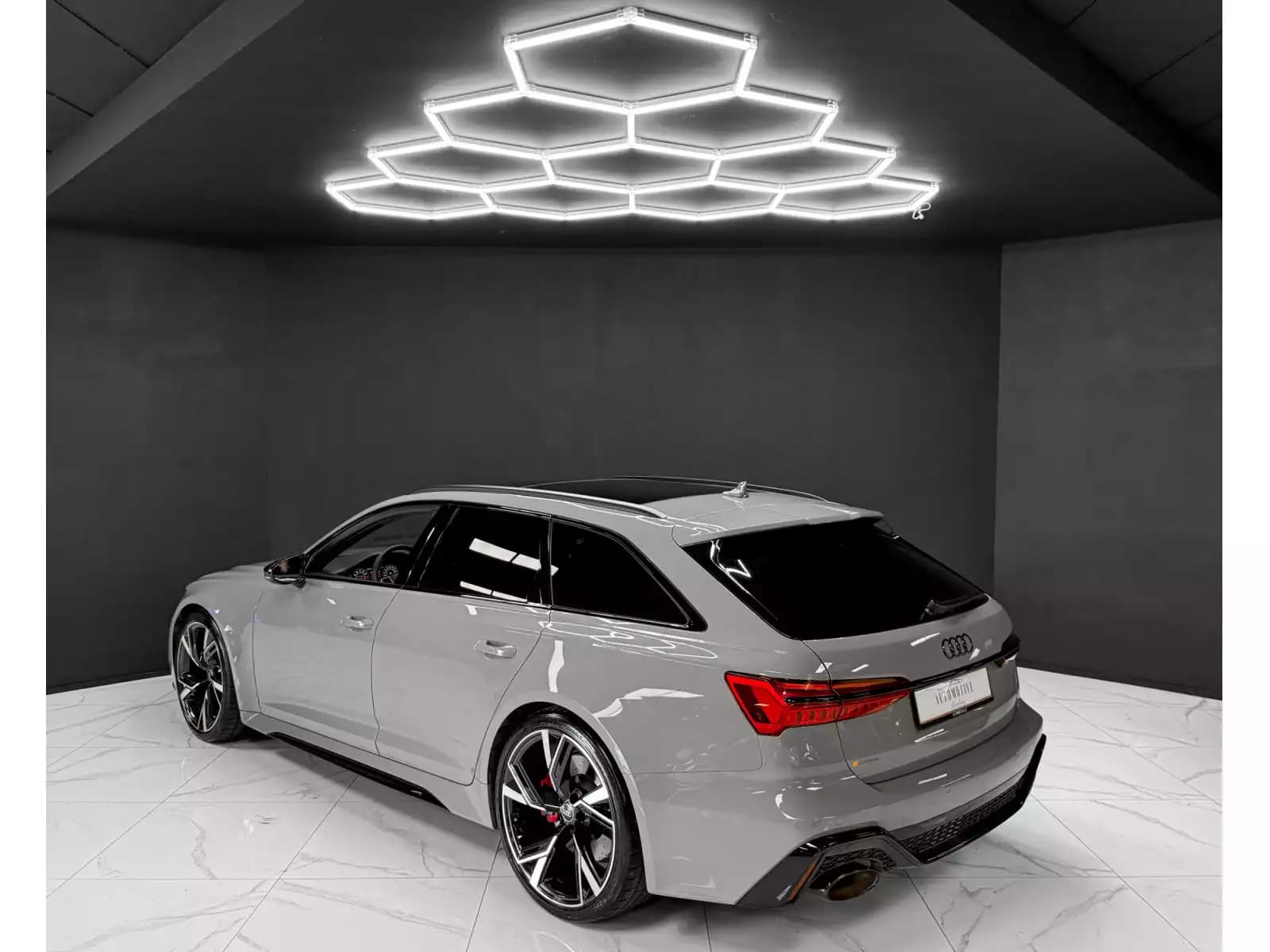Audi RS6 PERFORMANCE - Photo 1