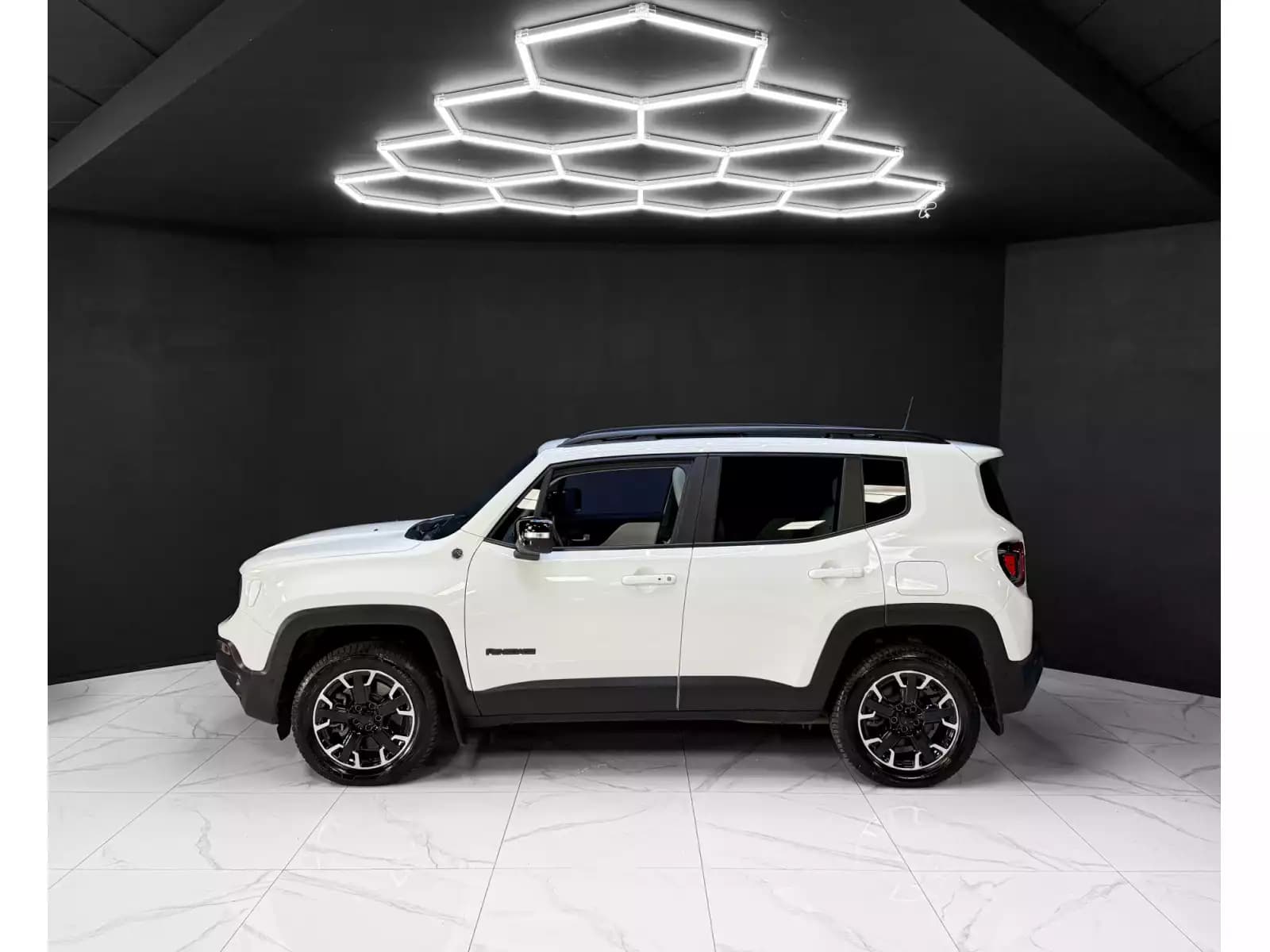 Jeep Renegade Trailhawk Plug-In-Hybrid 4xe - Photo 1
