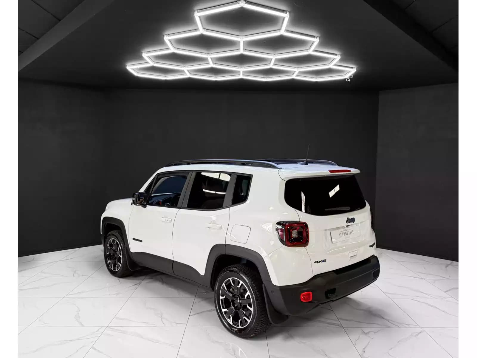 Jeep Renegade Trailhawk Plug-In-Hybrid 4xe - Photo 1