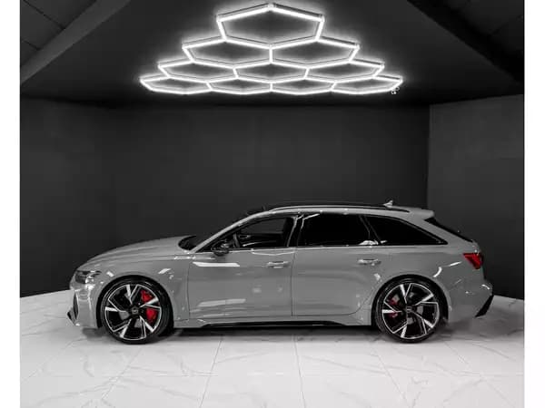 Audi RS6 PERFORMANCE - Photo 2