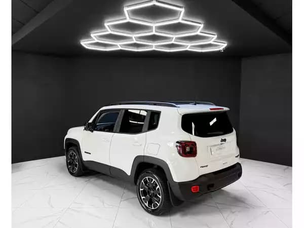 Jeep Renegade Trailhawk Plug-In-Hybrid 4xe - Photo 2