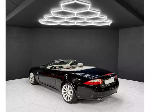 Jaguar XK 3.5 V8 Convertible - Photo 2