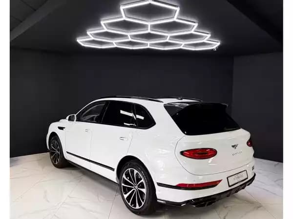 Bentley Bentayga 4.0 V8 S CARBON - Photo 2