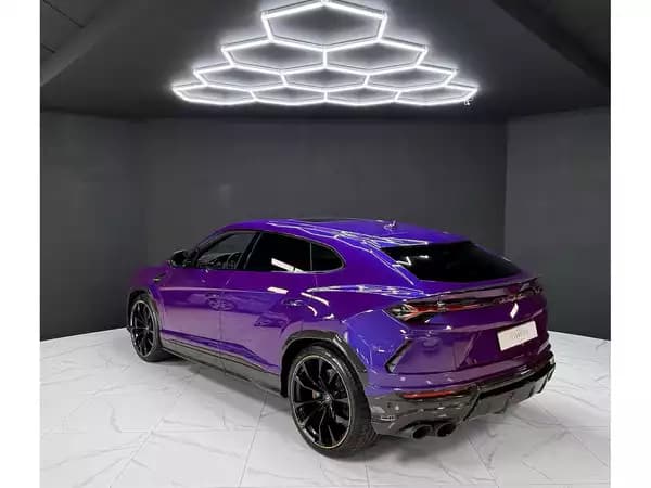 Lamborghini Urus FULL PPF / B&O 3D / FULL CARBON / WARRANTY 2027 / 23" - Photo 2