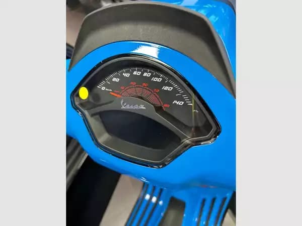 Vespa Sprint S 125 - Photo 3