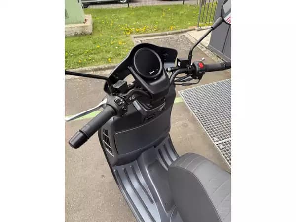 Vespa GTV 310 - Photo 2