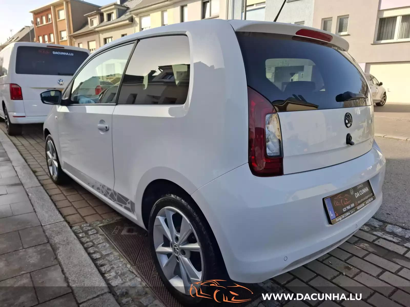 Skoda Citigo 1.0 FUN!!, CLIMA AUTO, SIEGES CHAUFF., PDC, BLUETOOTH, SOUNDSYSTEM - Photo 1