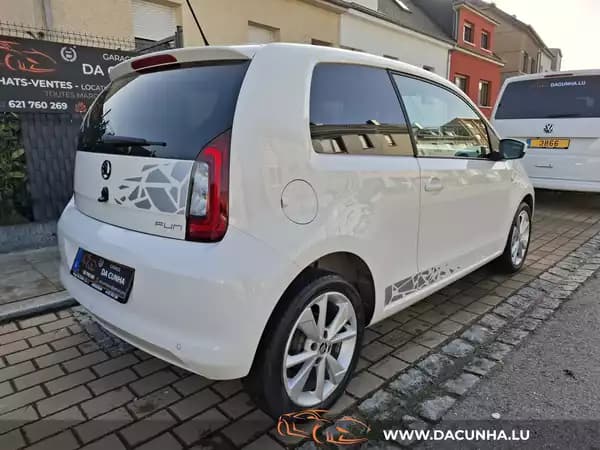 Skoda Citigo 1.0 FUN!!, CLIMA AUTO, SIEGES CHAUFF., PDC, BLUETOOTH, SOUNDSYSTEM - Photo 2