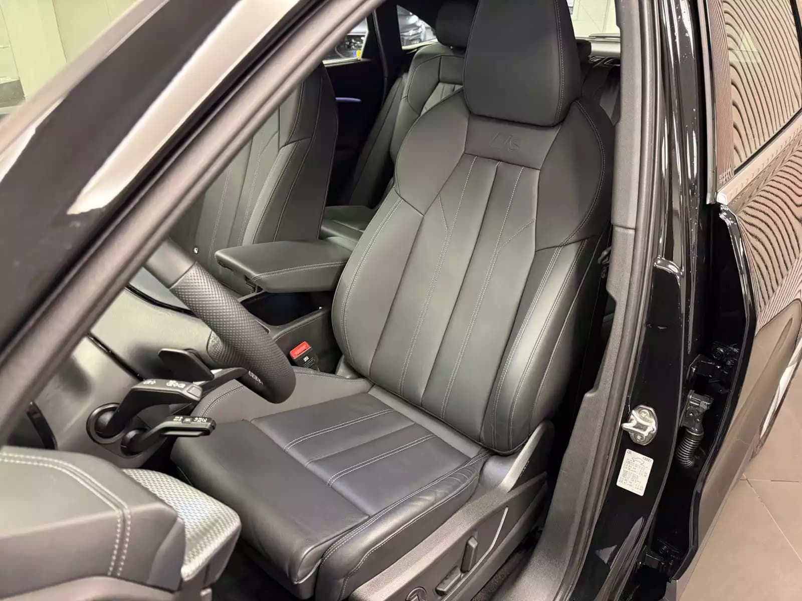 Audi Q5 Sportback S line 204 CV / 150 kW TDI quattro S tronic - Photo 1
