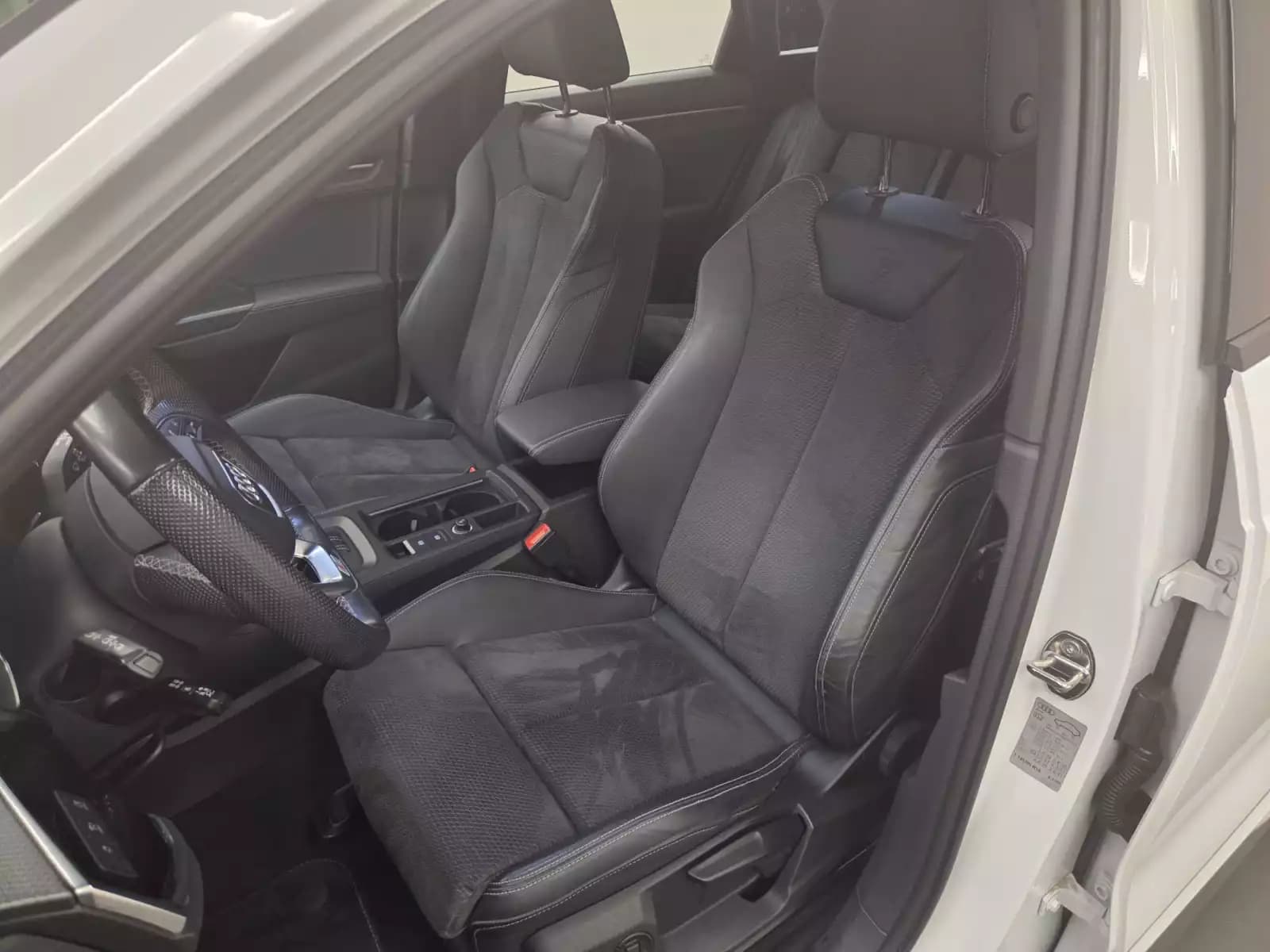 Audi Q3 S line 35 TFSI 150 CV / 110 KW S tronic - Photo 1
