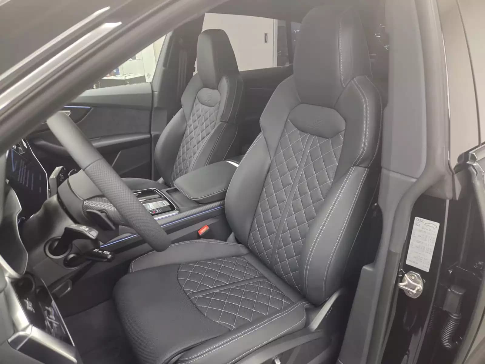 Audi SQ8 TFSI quattro 507 CH / 373 kW Tiptronic - Photo 1