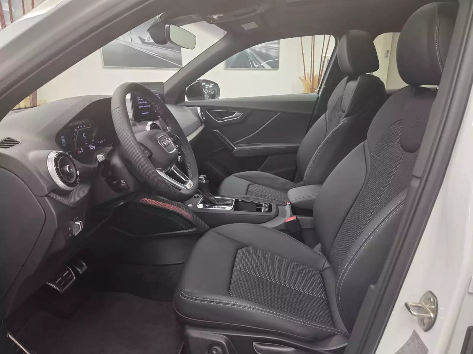 Audi SQ2 TFSI quattro 300 CH / 221 kW S tronic - Photo 1