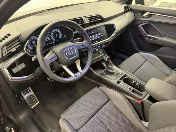 Audi Q3 Sportback S line 35 TFSI 150 CH / 110 kW S tronic - Photo 3