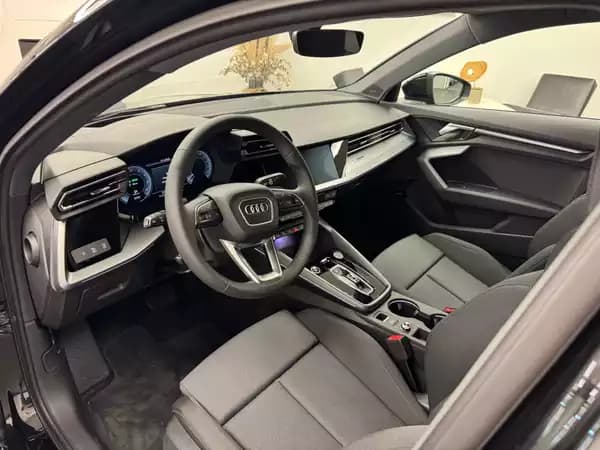 Audi A3 Sportback advanced 40 TFSI e 204 CV / 150 kW S tronic - Photo 3