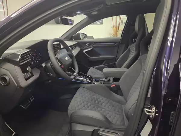 Audi RS3 Sportback 2.5 TFSI quattro 400 CH / 294 kW S tronic - Photo 2