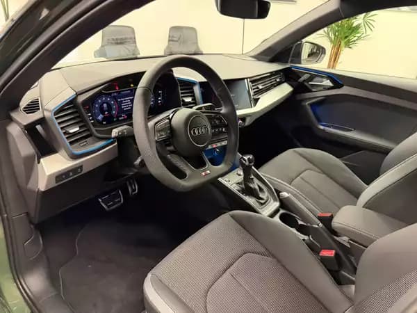Audi A1 Sportback S line Plus 207 CH / 152 kW S tronic - Photo 3