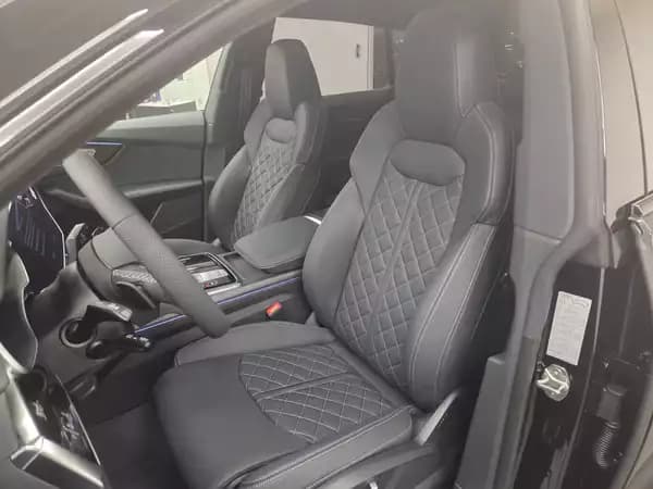 Audi SQ8 TFSI quattro 507 CH / 373 kW Tiptronic - Photo 2