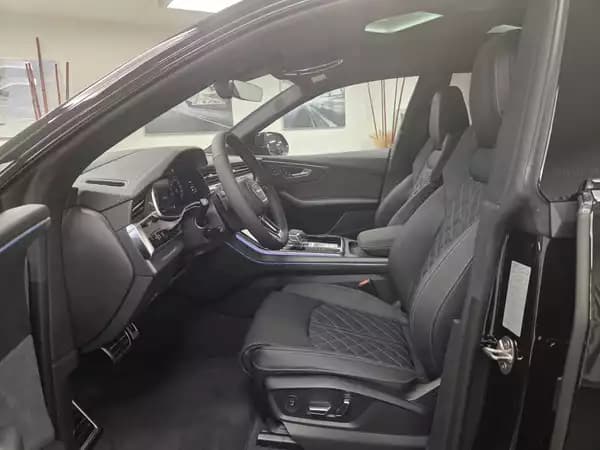 Audi SQ8 TFSI quattro 507 CH / 373 kW Tiptronic - Photo 2