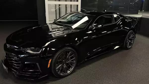 Chevrolet Camaro ZL1 6.2 V8 - Photo 2