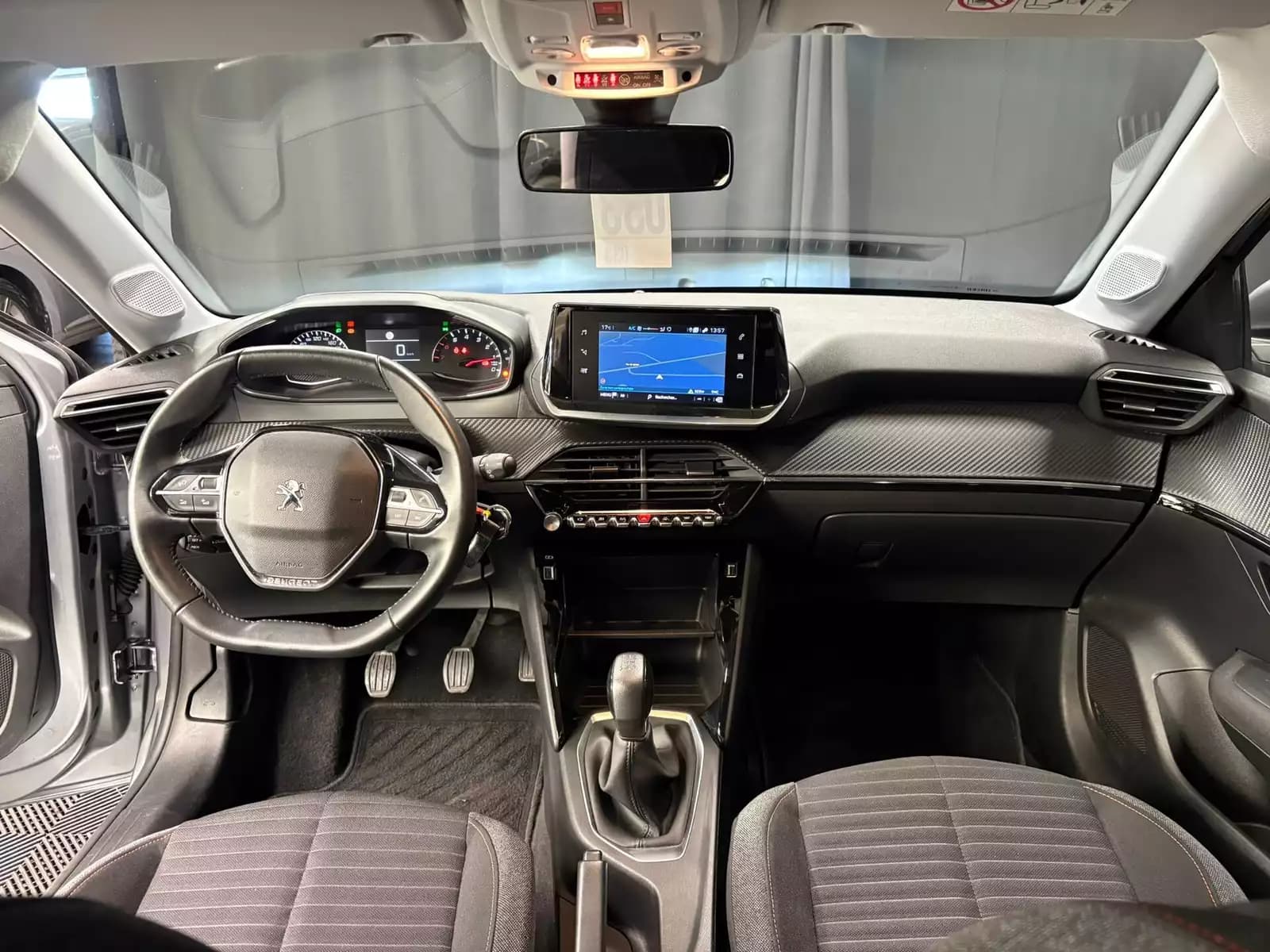 Peugeot 208 Active - PureTech 75 BVM5 - Photo 1