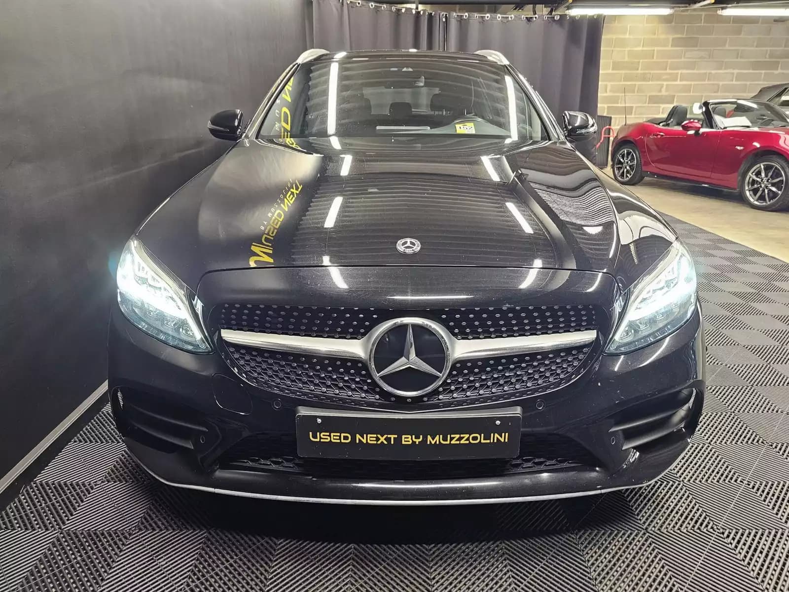 Mercedes-Benz C 300 AMG Line - Photo 1