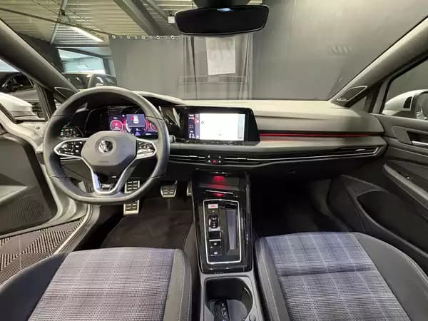 Volkswagen Golf GTD 2.0 TDI 200CV CAMERA/NAVI/CARPLAY - Photo 2