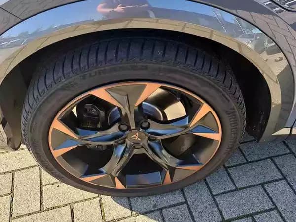Cupra Formentor VZ 245cv PHEV CAMERA/MATRIX/ATTELAGE - Photo 2