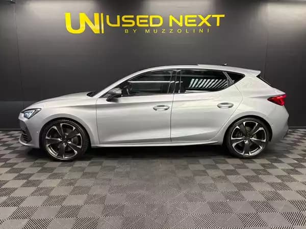 Cupra Leon VZ 2.0 TSI 300cv PANO/CUIR/CAMERA - Photo 2