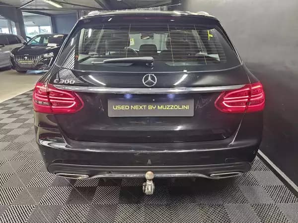 Mercedes-Benz C 300 AMG Line - Photo 3