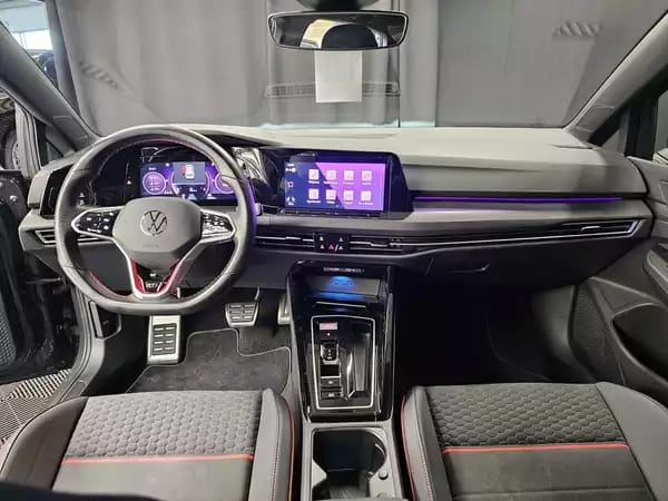 Volkswagen Golf GTI clubsport 300cv DSG7 - Photo 2