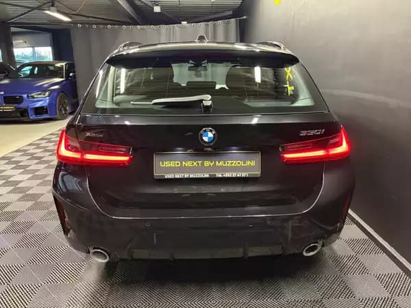 BMW 330 M-Sport Touring xDrive auto - Photo 2