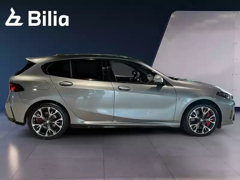 BMW 123 123i xDrive - Photo 1