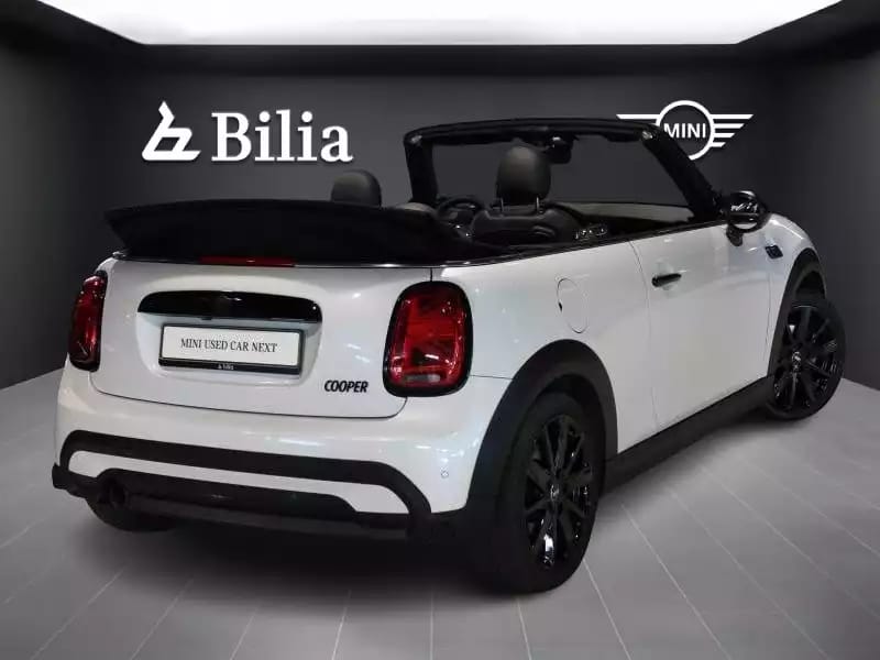 MINI Cooper Cabrio 2023 - Photo 1
