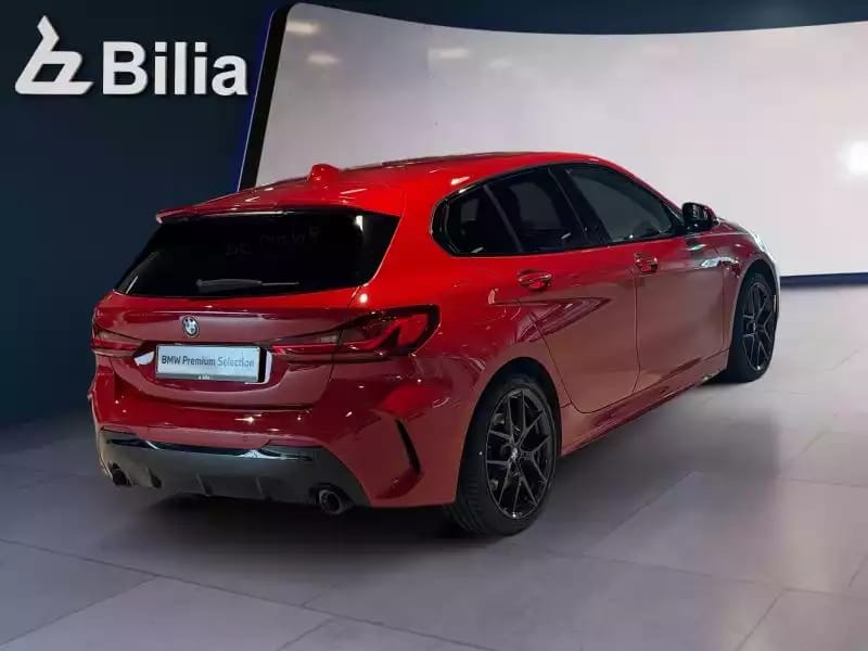 BMW 120 120i pack M 2021 - Photo 1