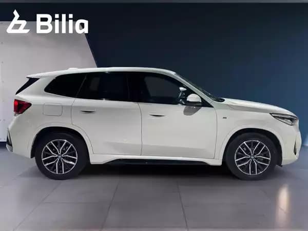 BMW iX1 ix1 M-Sport 20e - Photo 2