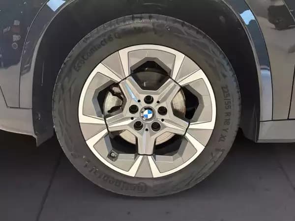 BMW X1 X1 xLine 18i - Photo 3