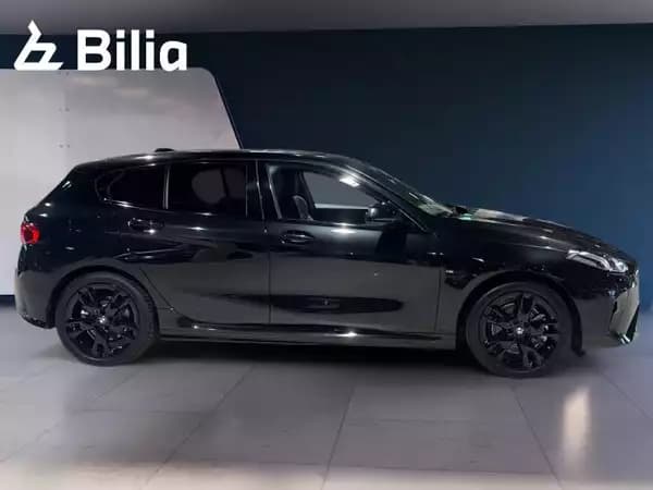 BMW 123 123i xDrive - Photo 2