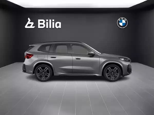 BMW X1 X1 sDrive18d M Sport - Photo 2
