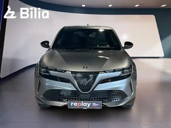 Alfa Romeo Junior Junior 1.2 Ibrida 145 - Photo 2